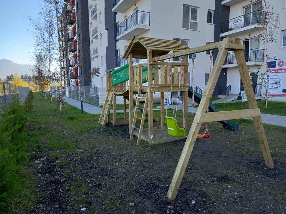 Panoramic Residence Zărneşti Exteriör bild
